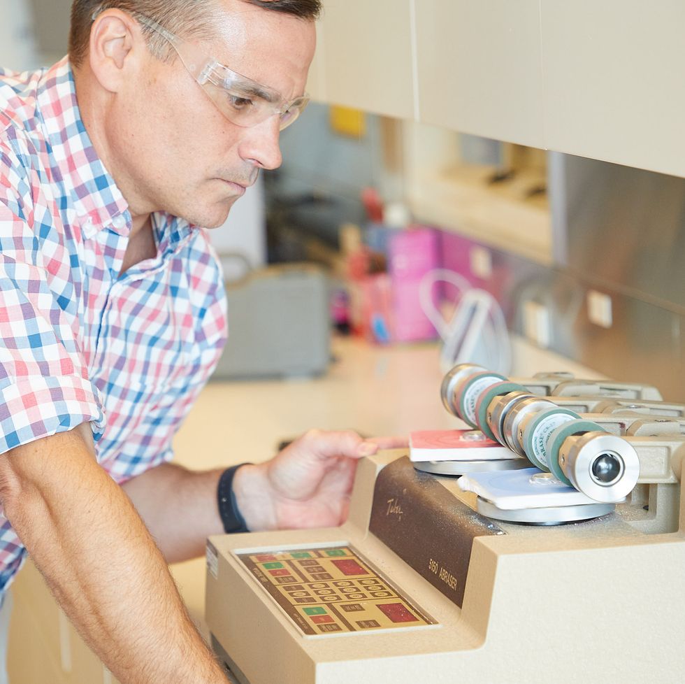 painting kitchen cabinets